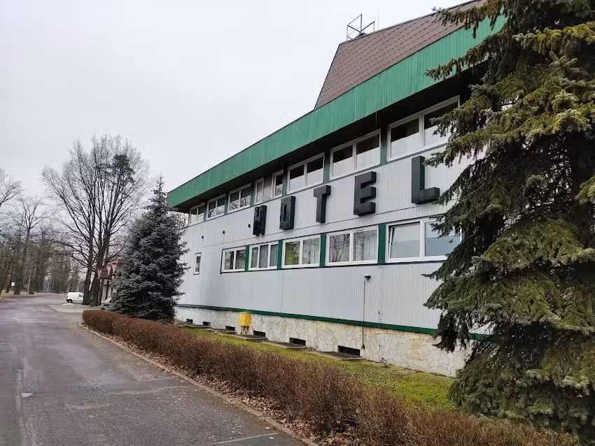 Hotel &bdquo;Leśny&rdquo;