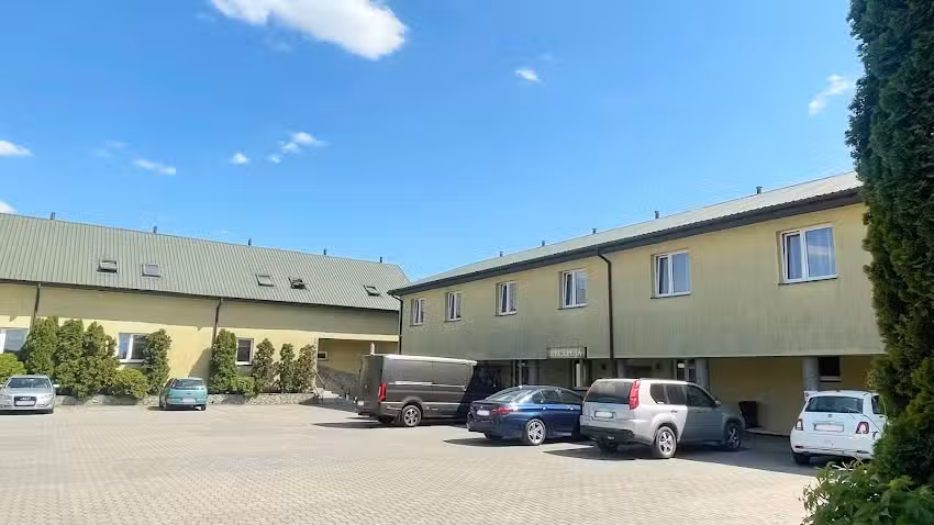 Hotel Nocny Marek &ndash; noclegi, ruska bania, sala bankietowa