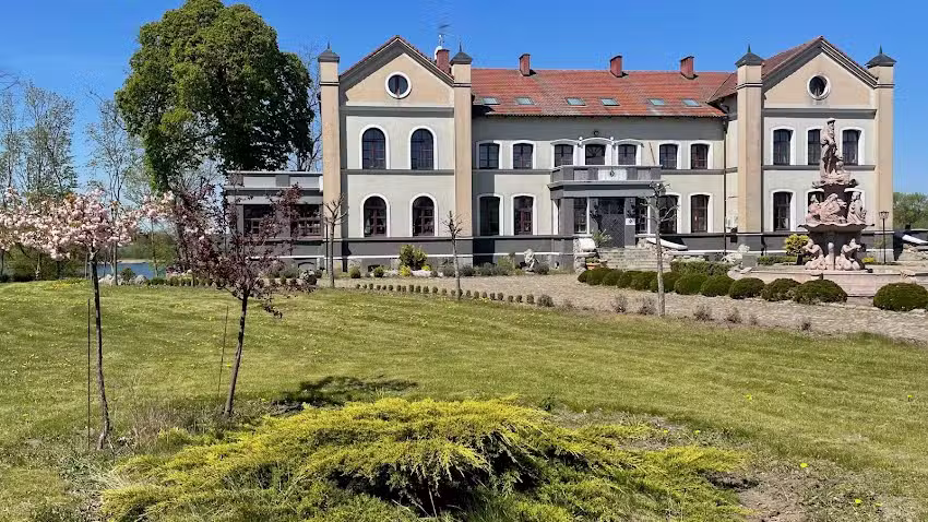 HOTEL &ndash; Pałac Słonowice