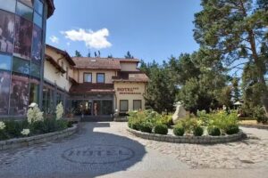 HOTEL PRZY RONDZIE *** BAR 24H, Restauracja, Sala Weselna.