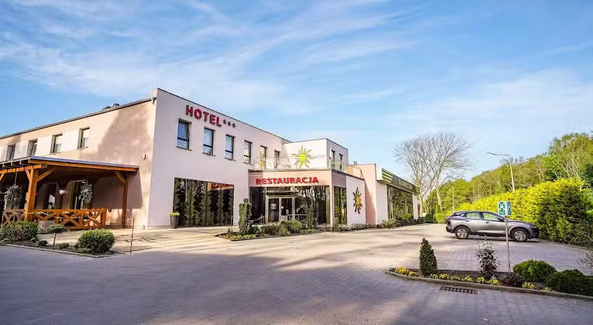 Hotel &ndash; Restauracja &bdquo;Słoneczna&rdquo;