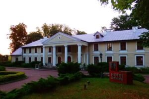 Hotel Rytwiany „Pałac”