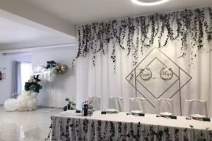 JULO Studio Dekoracji Okolicznościowych &ndash; balony z helem -dekoracje balonowe- Ścianki do zdjęć &ndash; dekoracje