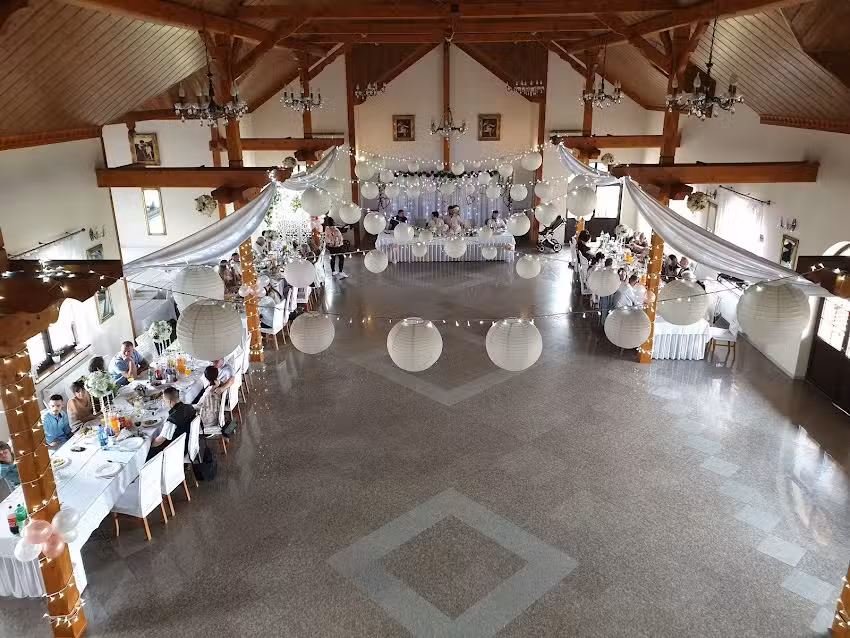 Kamienny Dworek, Kamiennik Wielki 23a