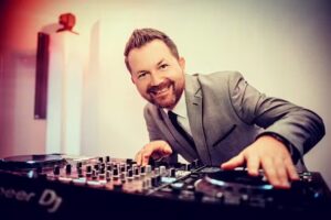 Kamil Łukaszyk &ndash; Oprawa Muzyczna Imprez