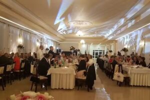 Karczma Brochowska Nutka. SALA WESELNA Sochaczew. Sala na urodziny, chrzest, komunię