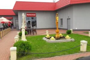 Kasti G&oacute;ra Sala bankietowa Restauracja Zabawa karnawałowa Wesela