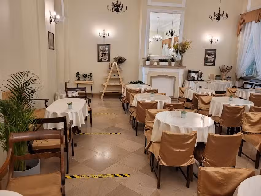 Kawiarnia Pałac Kazimierzowski i Usługi Cateringowe Szymański Catering