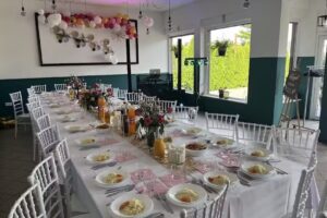 Knajpka Rodzinna Catering i imprezy okolicznościowe