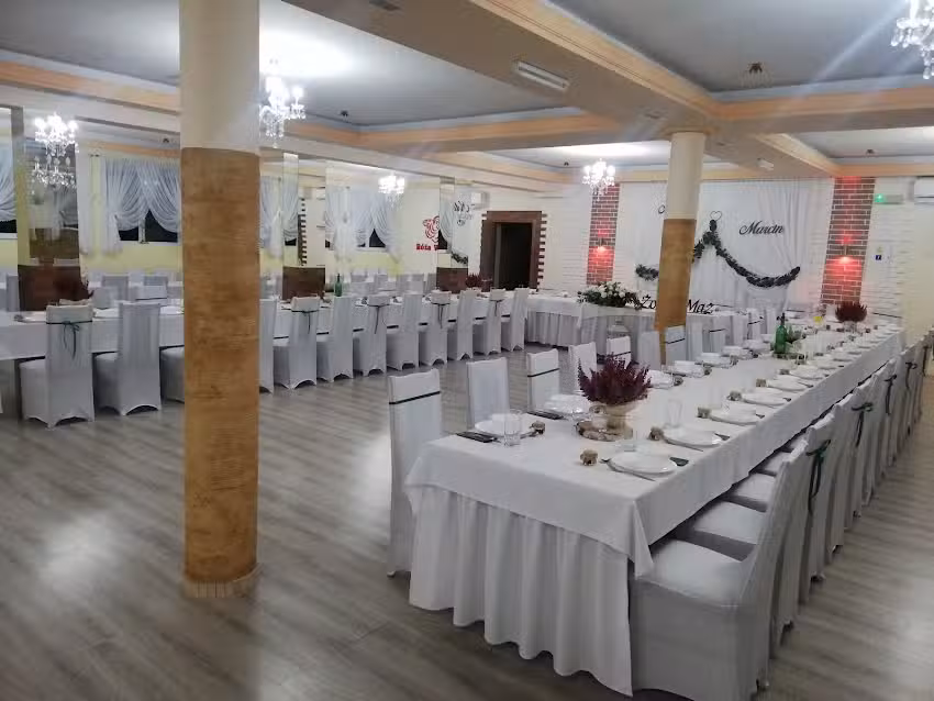 Kompleks agroturystyczny R&oacute;ża Wiatr&oacute;w