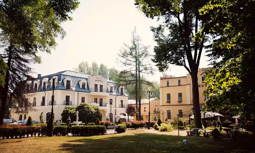 Kompleks Dąbr&oacute;wka