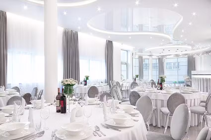 Kontrast Imprezy Zamknięte