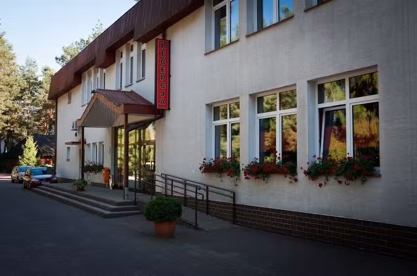KRASNOBR&Oacute;D Centrum Szkolenia i Rekreacji &ndash; Elbest Hotels