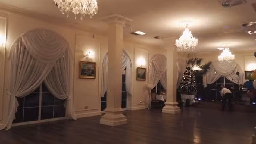 Kryształowy Dw&oacute;r