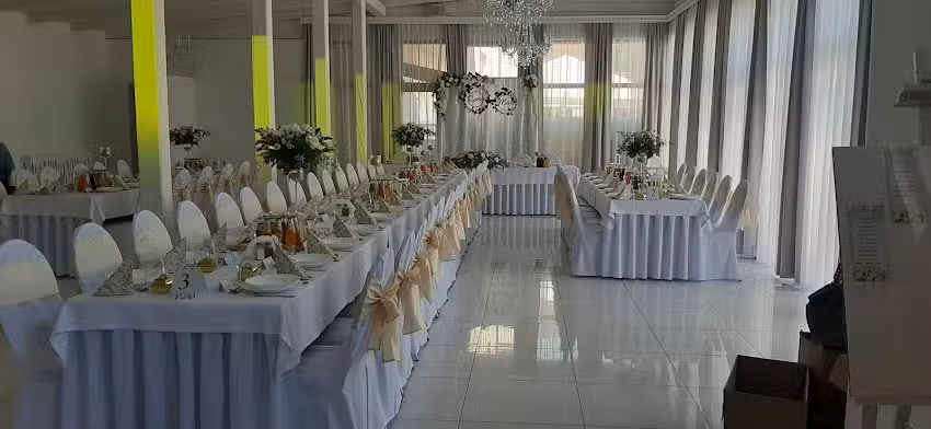 Kwiaciarnia &ndash; dekoracje ślubne