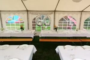 LIBERA ZBLEWO Wypożyczalnia namiot&oacute;w oraz wyposażenia eventowego