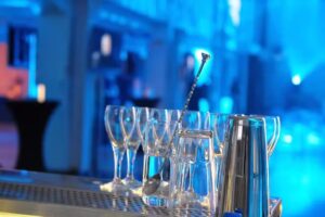 Locostacja &ndash; catering barmański &ndash; Warszawa