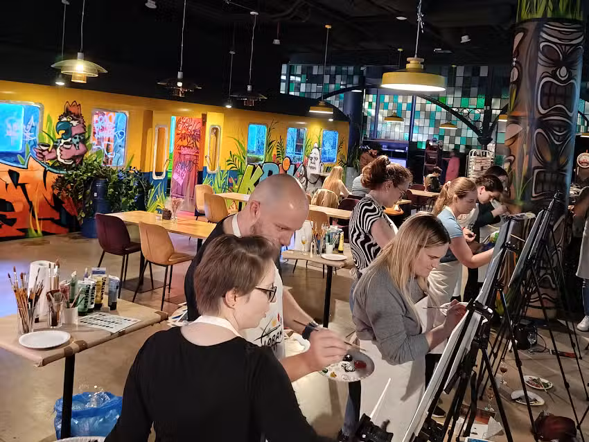 LORAMI ART | Malowanie przy winie | Imprezy Integracyjne