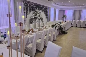 LUNA Dom weselny Sala weselna Restauracja wesele Ślub