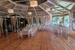 Marinasurf &ndash; baza rekreacyjno-wypoczynkowa nad jeziorem