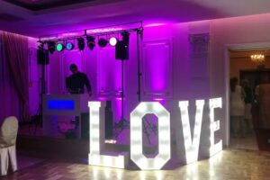 MG PARTY &ndash; dj na wesele &ndash; MG Table &ndash; producent stoł&oacute;w i rozwiązań dla DJ-&oacute;w &ndash; MG RENT &ndash; Wypożyczalnia motocykli tr&oacute;jkołowych