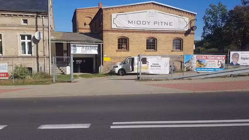 Miodosytnia Dziki Mi&oacute;d Noclegi