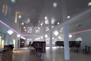 Miodowe Lata Dom weselny Pszczoła A.