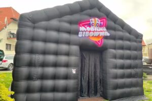 Mobilna Bibownia &ndash; dmuchane namioty imprezowe | wynajem