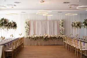 MOMENT Restauracja &ndash; Noclegi