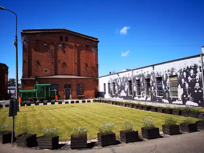 Muzeum Lniarstwa im. Filipa de Girarda w Żyrardowie