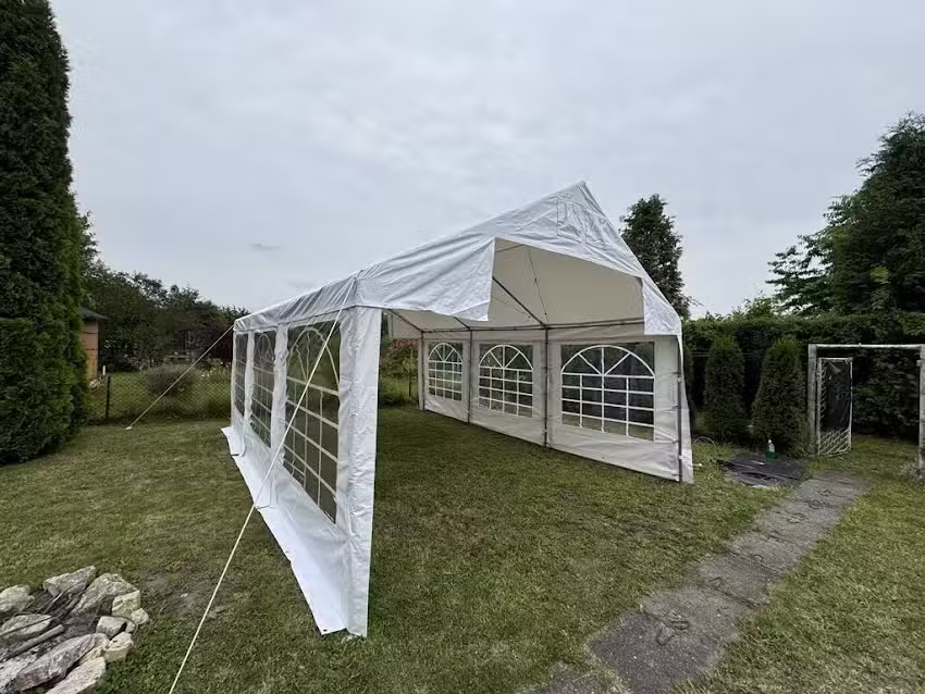 Namiotow&oacute;z &ndash; wynajem namiot&oacute;w imprezowych Namiotowoz