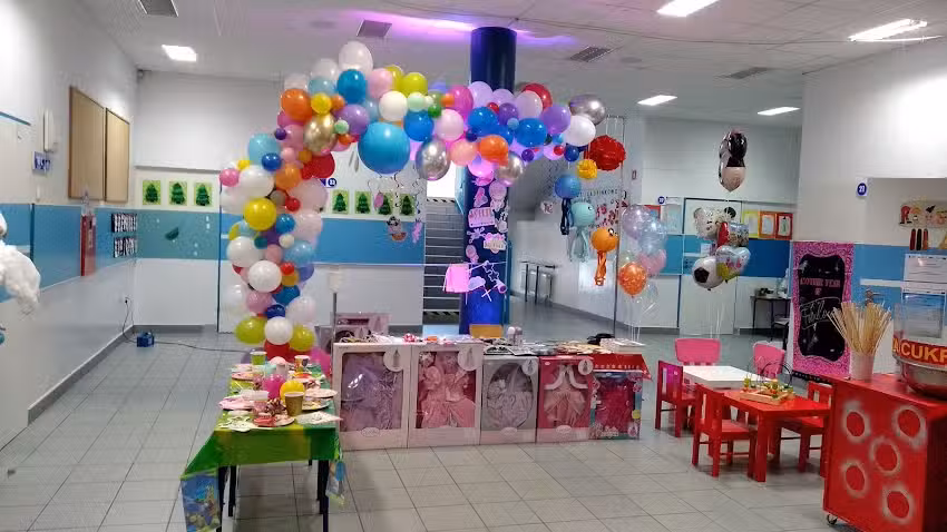 NASZEPARTY.PL &ndash; Balony z Helem &ndash; Stroje Karnawałowe &ndash; Dekoracje Urodzinowe