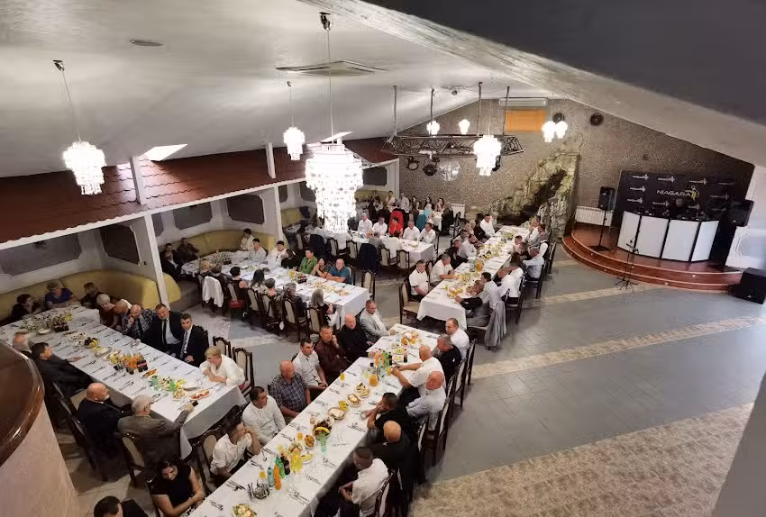 NIAGARA &ndash; Food, Bowling & Club (Jarosław)