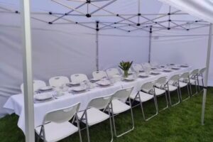 Nie kupuj – wynajmuj, wynajem namiotów oraz mebli cateringowych