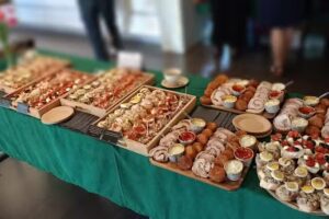 &bdquo;Nie samym chlebem&hellip;&rdquo; Bar & Catering