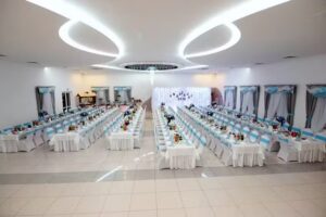 Niespodzianka. Sala Weselna