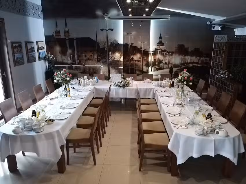 Nowy Ekspres &ndash; Restauracja Polska