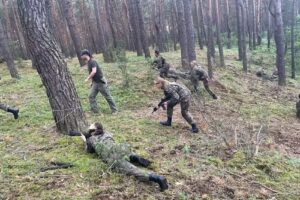 Obozy i szkolenia militarno-survivalowe | Asg Predators