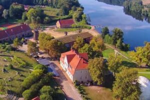 OLANDIA &ndash; ośrodek wypoczynkowy i camping nad jeziorem