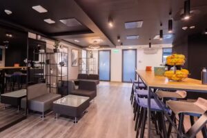 OmniOffice Carpathia Office House &ndash; biura do wynajęcia, sale konferencyjne