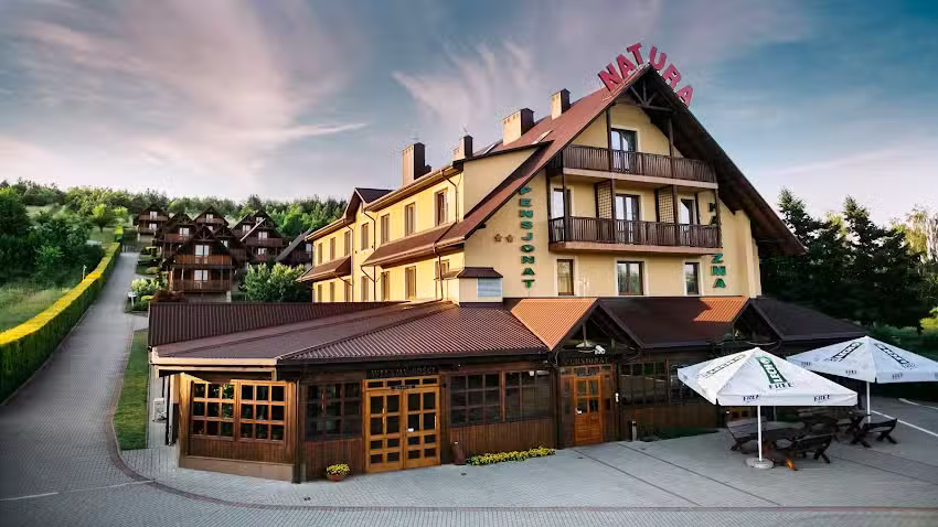 Ośrodek Wypoczynkowy Natura &ndash; Noclegi, Domki, Pokoje, Restauracja, Pizza, Wesela
