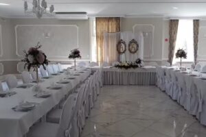 Pałac Młodocin &ndash; sala weselna, wesela, bankiety, noclegi