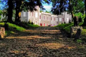 Pałac rodziny zu Dohna w Markowie