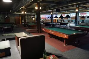 Pino. Klub bilardowy