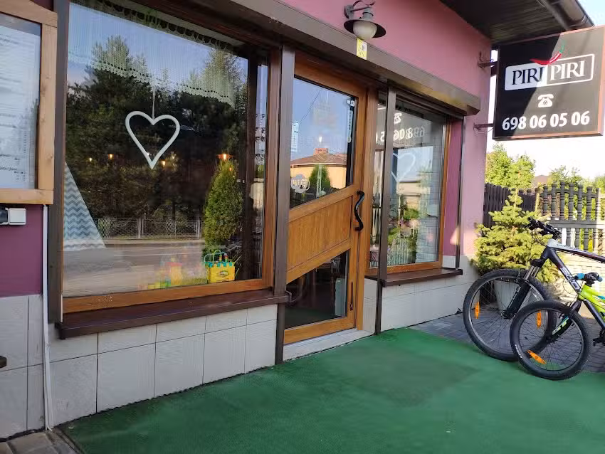 PIRI PIRI Pizza Burger Catering