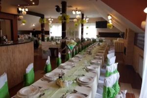 Pizzeria & Restauracja Pod Lasem Kokotów