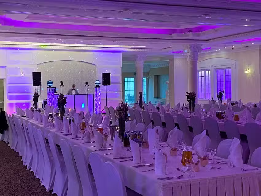 Planowanie imprez, Wypożyczalnia namiot&oacute;w, Namioty bankietowe,