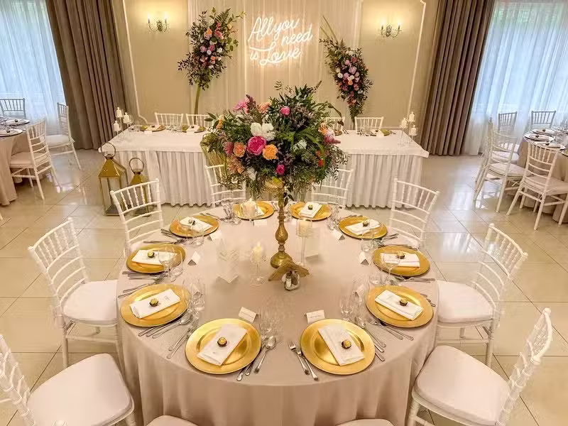 Pod Dobrymi Aniołami