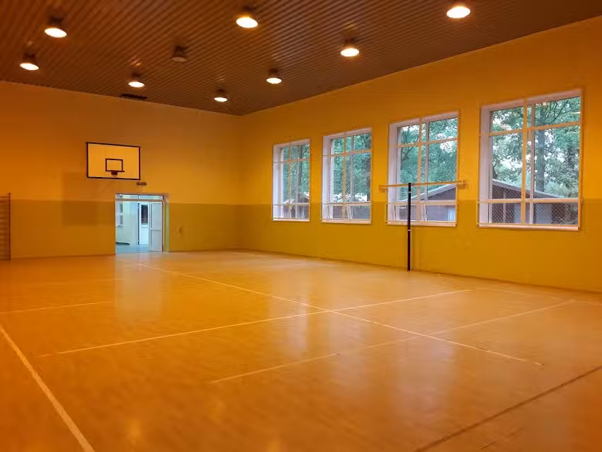 Pod Sosnami. Ośrodek Wypoczynkowy