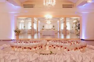 Polonez. Dom weselny